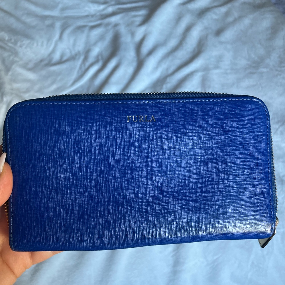 Furla blue wallet